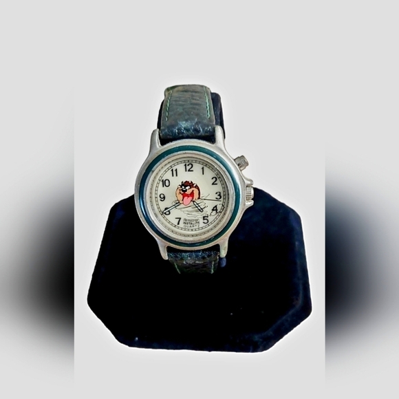 Armitron Men's Brown and Green Watch VTG - New Battery - Picture 1 of 8